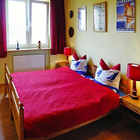 Apartment In Lubin Near Lake Wicko, Cleaning Included Апартаменты